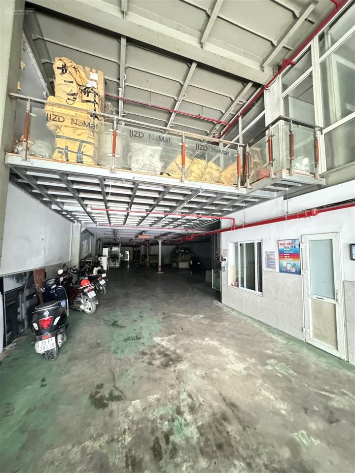 Cho thuê kho xưởng độc lập 2000m pccc tự động tại bát khối long biên