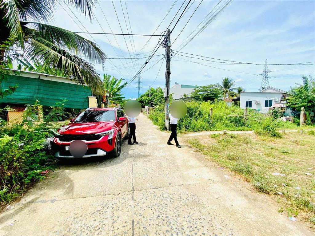 Lô góc 2 mặt tiền giá tốt mặt tiền mẫu 7 cách nha trang chỉ 2p, cách biển 10p di chuyển