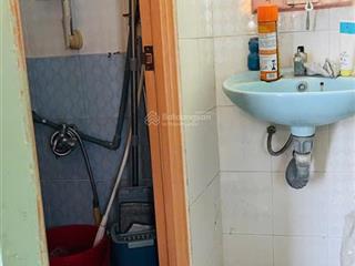 Bán nhà 61,6m2 căn 2 mt hẻm rộng 1,5m đường cao văn bé, cách biển hòn chồng khoảng 400m giá 2tỷ550