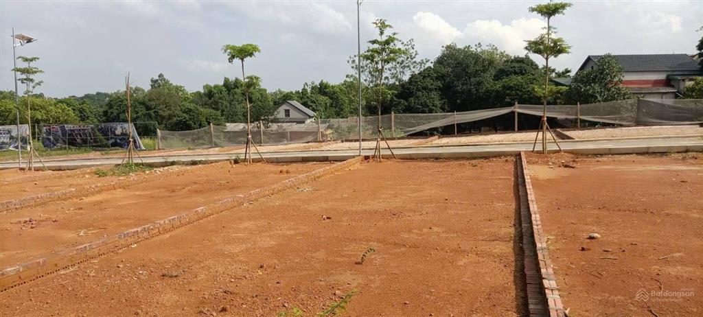 Mở bán đất đẹp trung tâm thị xã sơn tây dt 80m2, giá 1,4 tỷ
