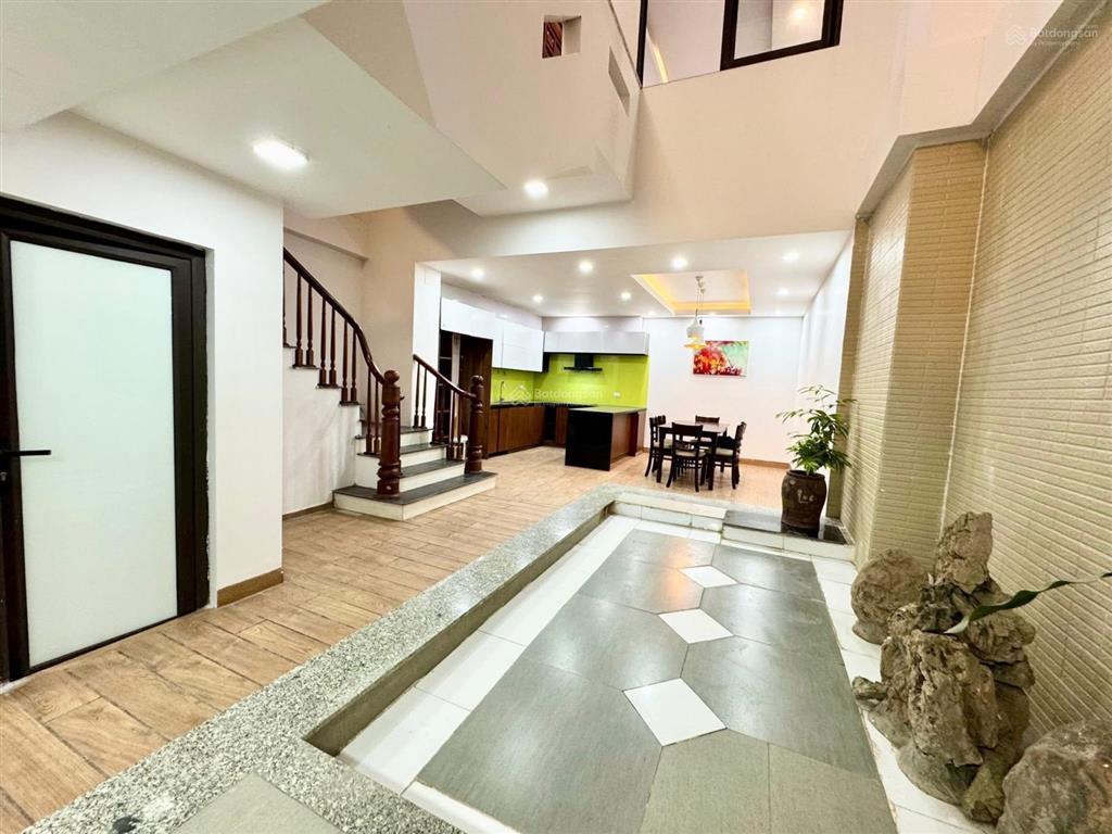 Siêu phẩm trung kính hiếm 67m, mặt tiền 5m 5 tầng,gara ô tô, thiết kế hiện đại, vừa ở vừa kinh doan