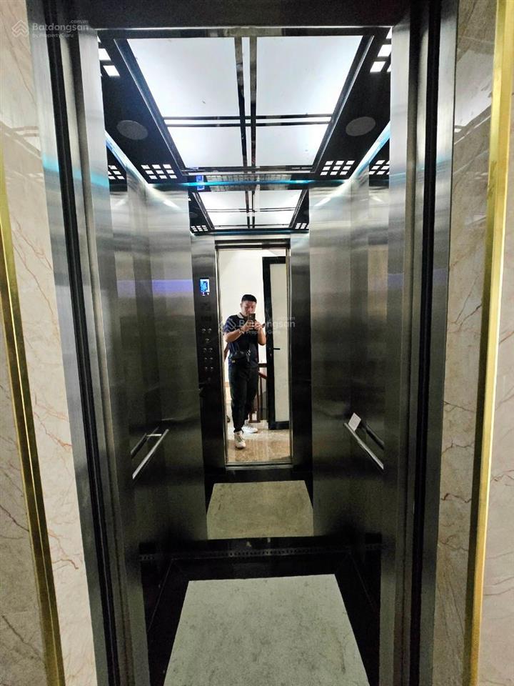 23tỷ, nhà lô góc phạm tuấn tài, vị trí vàng cầu giấy,dt 77m, 6tầng, kinh doanh đỉnh, ô tô tránh