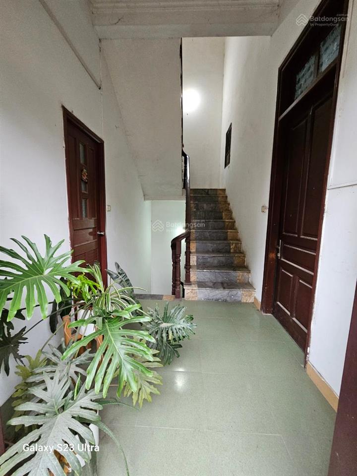 Mặt phố nghĩa tân víp 66m, gần 30tỷ, 400tr/m cực hiếm, kinh doanh sầm uất, giá trị tăng trưởng manh