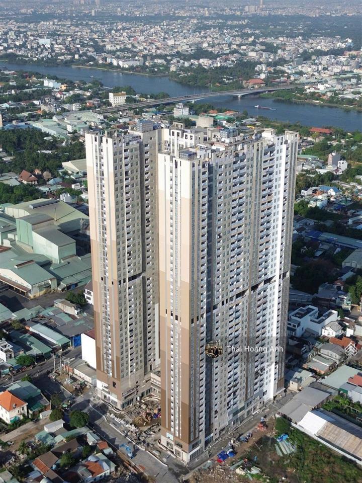 Bán căn góc a&t sky garden, 2pn, 2wc, 73.5m2 chỉ với 2,45 tỷ bao hết thuế, nhận nhà ngay