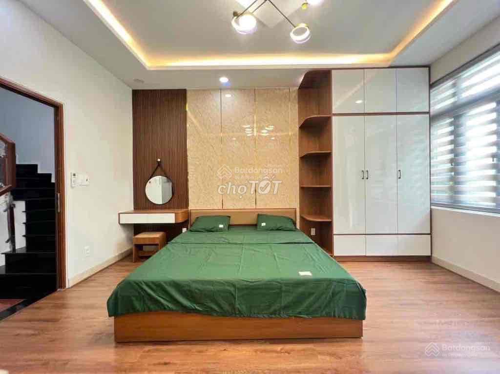 Cho thuê nhà nguyên căn full nt cao cấp đường dương quảng hàm