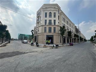 Chính chủ bán liền kề hg1  01 vin cổ loa 65 tỷ