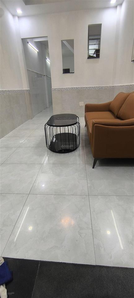 Nhà 2 tầng, sổ hồng riêng, hẻm thông, gần vạn phúc, khu dân cư sông đà hiệp bình phước,
