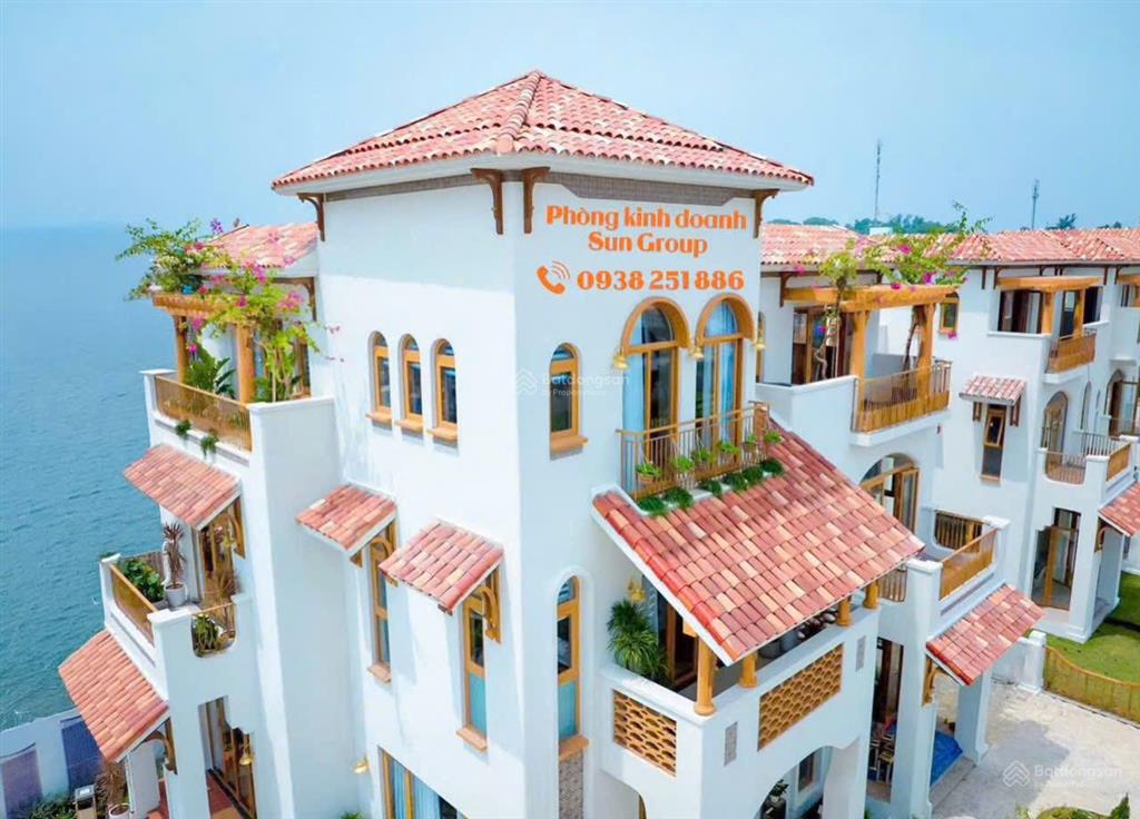 Biệt thự biển 1 hầm  3 tầng ngay cổng sunworld vũng tàu, sở hữu lâu dài, rẻ nhất dự án, ck 2.8 tỷ