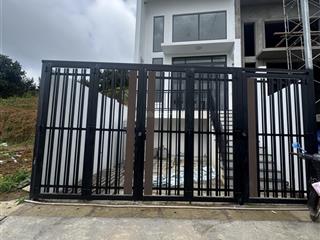 Nhà mới hoàn công 159m sàn, đất 142m, chỉ xách vali vào ở bảo lâm, gần tp. bảo lộc