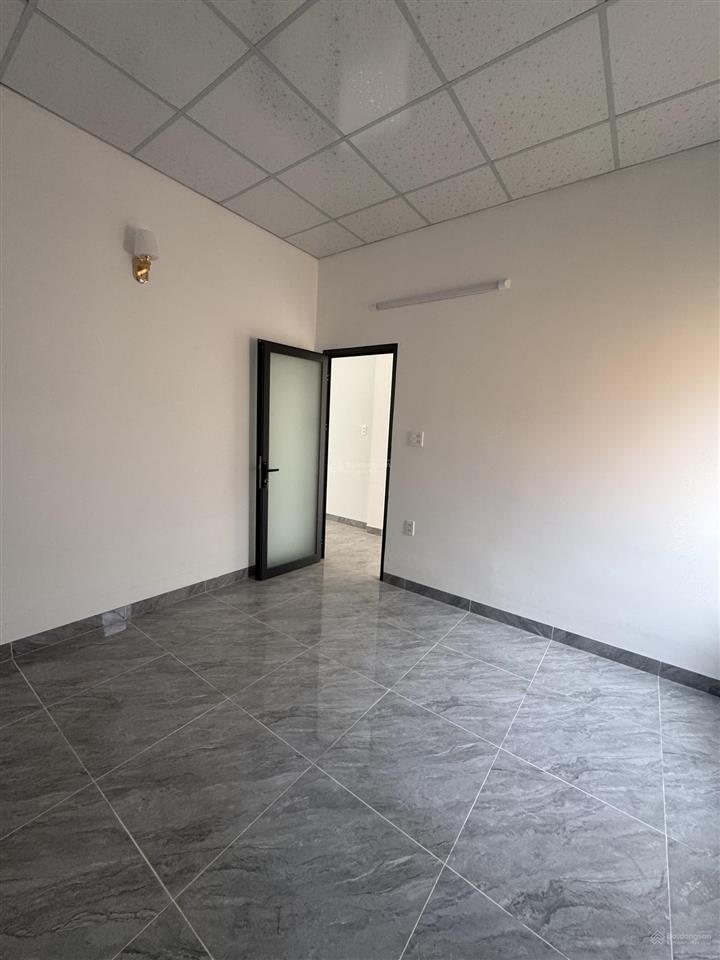 Nhà mới hoàn công 159m sàn, đất 142m, chỉ xách vali vào ở bảo lâm, gần tp. bảo lộc