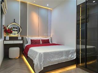 Chính chủ cho thuê căn hộ mới 100% như hình  phú mỹ hưng, 3 phòng ngủ, đầy đủ nội thất