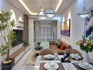 Cần bán sky garden 3  2 phòng giá 4,1 tỷ, cạnh trường rmit, trung tâm phú mỹ hưng
