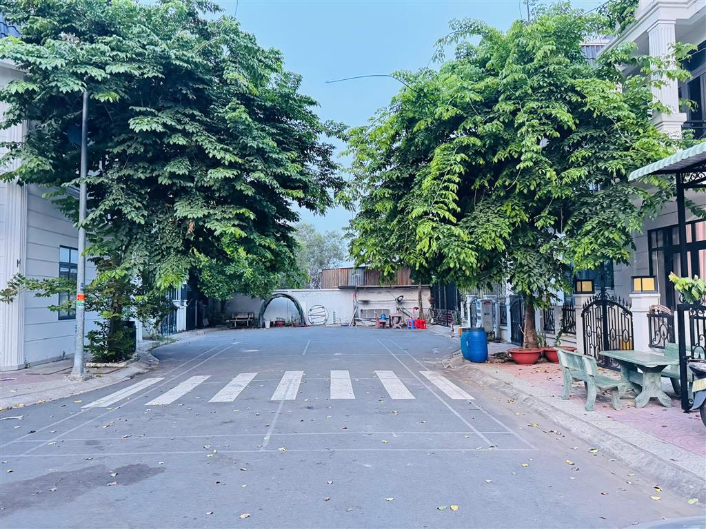 GIẢM 300 TRIỆU – NHÀ XÂY THÔ KDC PHÚC ĐIỀN CITYZEN – TÂN PHƯỚC KHÁNH – TÂN UYÊN  65M² –