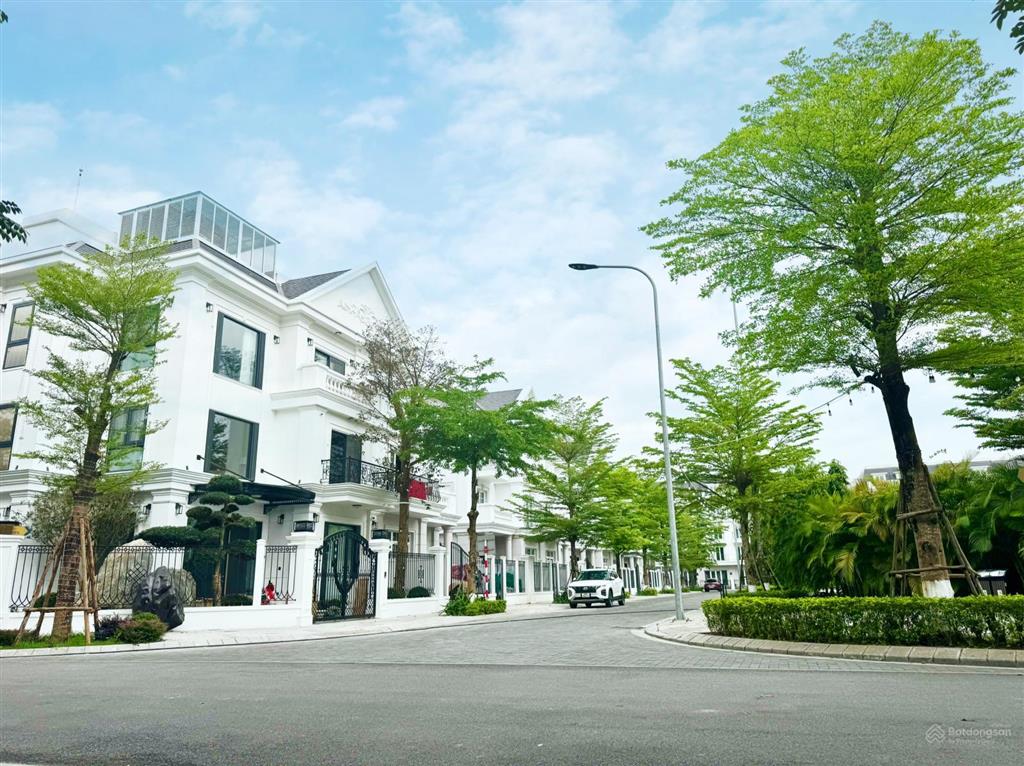 Biệt thự đối diện trường mầm non, kinh doanh đa dạng tại eurowindow twin parks gia lâm