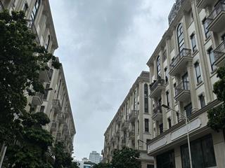 Bán căn thường, trục bồn cây him lam giá tốt nhất,  0979 008 ***