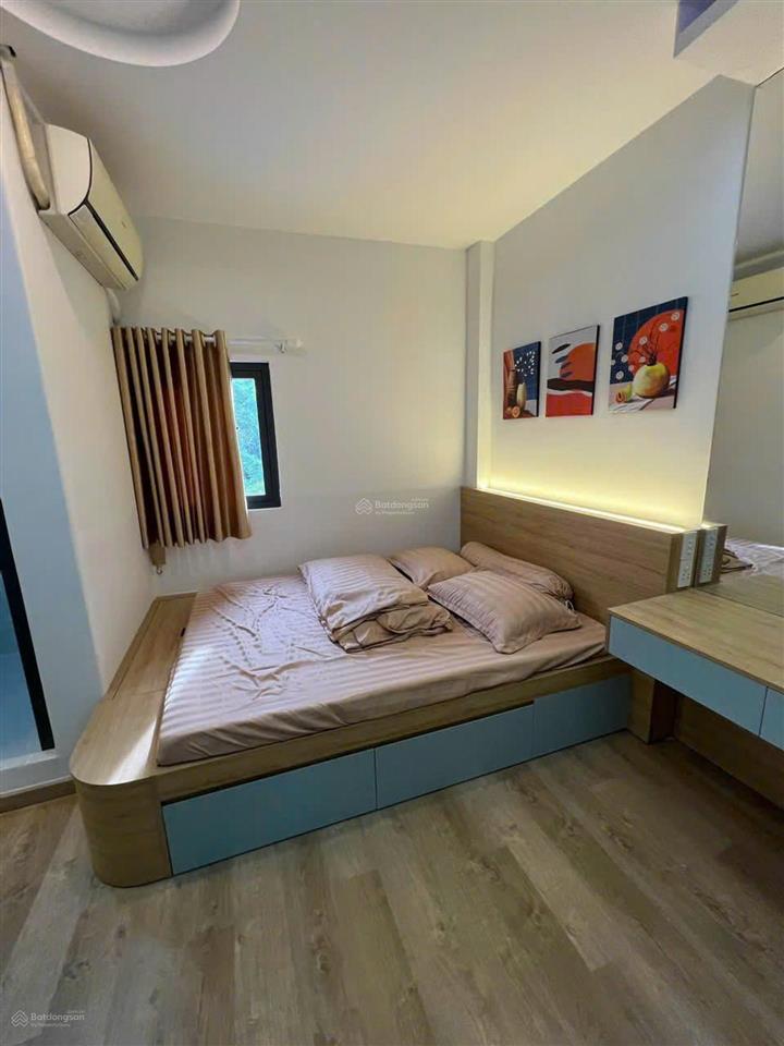 Bán gấp nhà quận 7  chỉ nhỉnh 3 tỷ  ngang gần 6m  sổ hồng riêng  đường huỳnh tấn phát