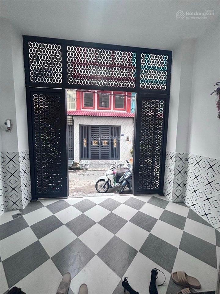Bán nhà đẹp  mặt tiền kinh doanh  đường huỳnh tấn phát  hẻm xe hơi giá chỉ 7.x tỷ  sát quận 7