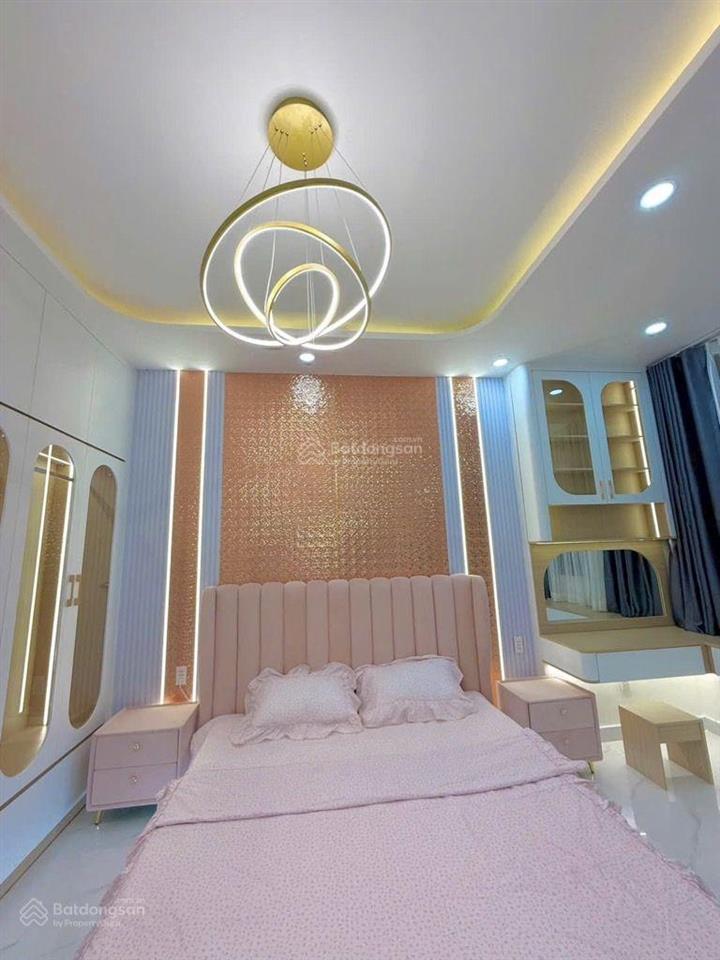 Bán nhà mới  hẻm xe hơi tránh  có phòng ngủ trệt  đường huỳnh tấn phát  chỉ 8.x tỷ  nhà bè