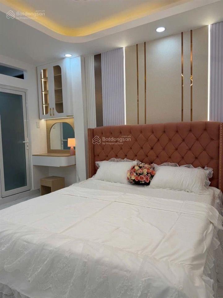 Bán nhà mới  hẻm xe hơi tránh  có phòng ngủ trệt  đường huỳnh tấn phát  chỉ 8.x tỷ  nhà bè