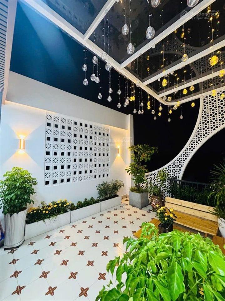 Bán nhà đường võ thị nhờ 60m2  sát khu nam long  quận 7  giá chỉ 7,x tỷ