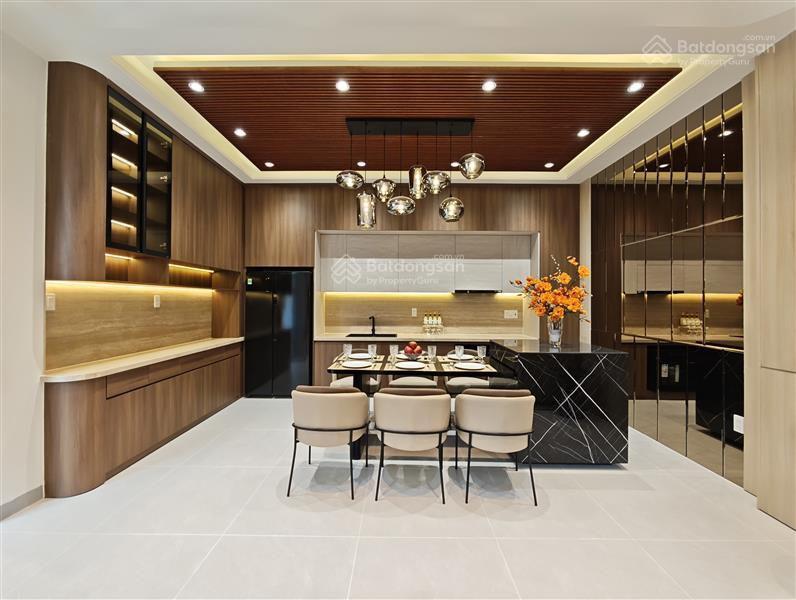 Bán nhà biệt thự siêu đẹp  quận 7  đường huỳnh tấn phát  4 tầng  vào ở ngay  giá chỉ 8.x tỷ