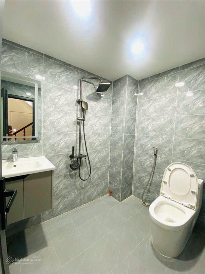 Bán nhà hẻm xe hơi  3 tầng  đường huỳnh tấn phát  nhà bè  chỉ nhỉnh 6 tỷ.