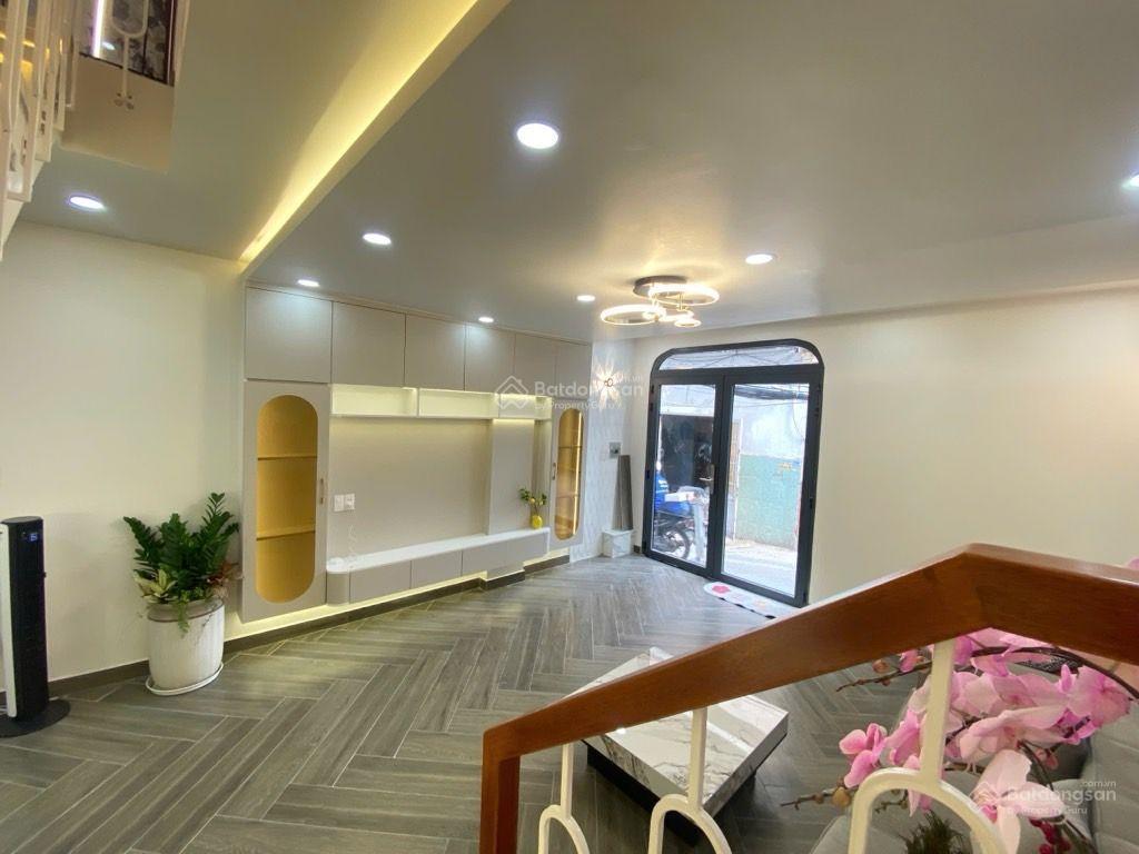 Bán nhà mới  quận 7  đường huỳnh tấn phát  chỉ 5.x tỷ