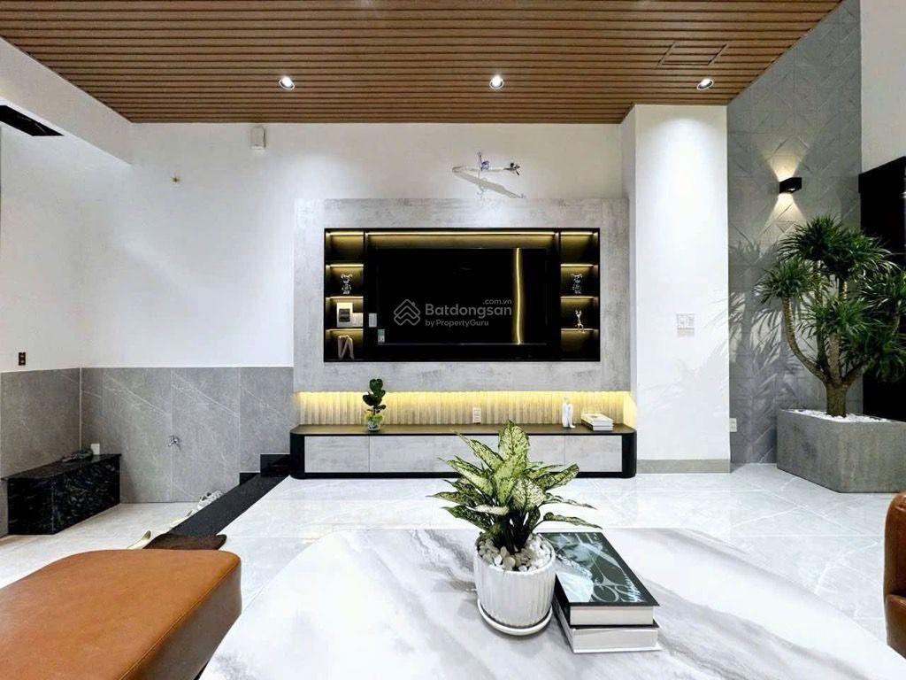 Bán nhà mới  ngay khu nam long quận 7  diện tích 75m2  chỉ hơn 7 tỷ