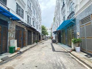 Vừa ở vừa đầu tư  dt52m  4 tầng  8pn  ngay ngã tư gò mây  nhỉnh 5 tỷ vẫn còn thương lượng.