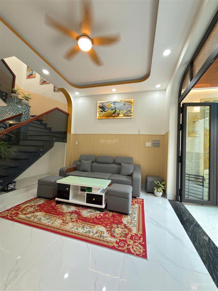 2 tầng  62m2  3pn  khu celadon  an ninh  cạnh aeon tân phú  chỉ hơn 5 tỷ