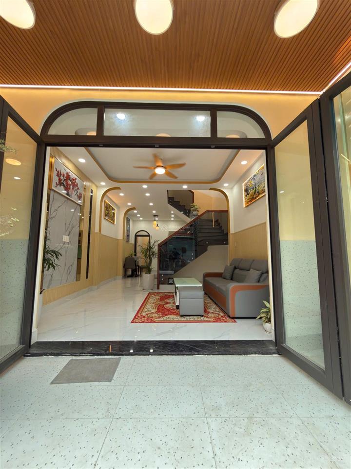 2 tầng  62m2  3pn  khu celadon  an ninh  cạnh aeon tân phú  chỉ hơn 5 tỷ