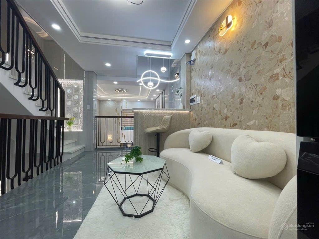 Nhà 5 tầng  dt57m  nhỉnh 6 tỷ  ngã tư gò mây khu phân lô cao cấp  thiết kế nội thất cao cấp