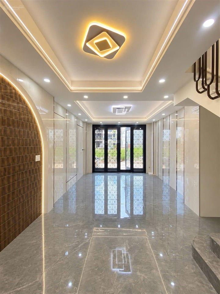 Nhà 5 tầng  dt57m  nhỉnh 6 tỷ  ngã tư gò mây khu phân lô cao cấp  thiết kế nội thất cao cấp