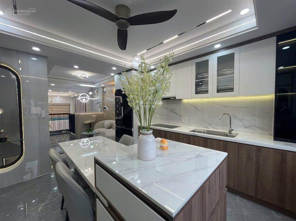 Nhà 5 tầng  dt57m  nhỉnh 6 tỷ  ngã tư gò mây khu phân lô cao cấp  thiết kế nội thất cao cấp