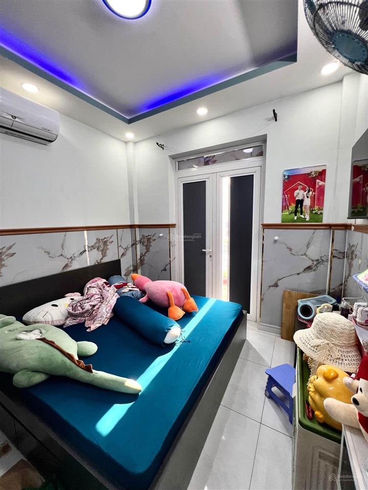 Siêu phẩm 5 tầng, lê trọng tấn, 2mt hẻm ô tô thông, cạnh aeon tân phú, thương lượng mạnh
