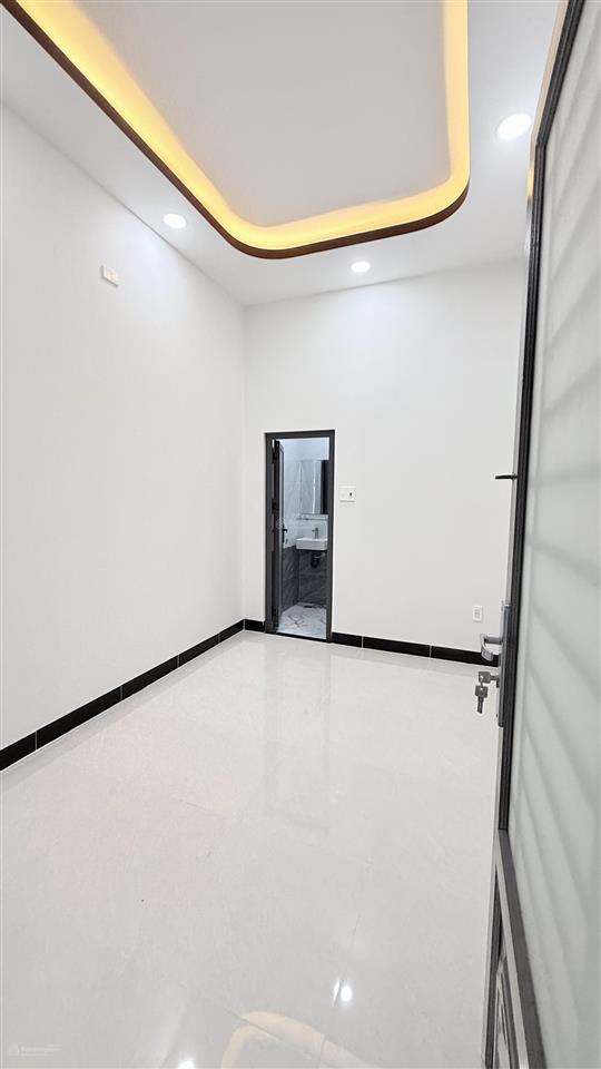 Lê văn sỹ diện tích 80m2 có 6 phòng vừa ở vừa cho thuê