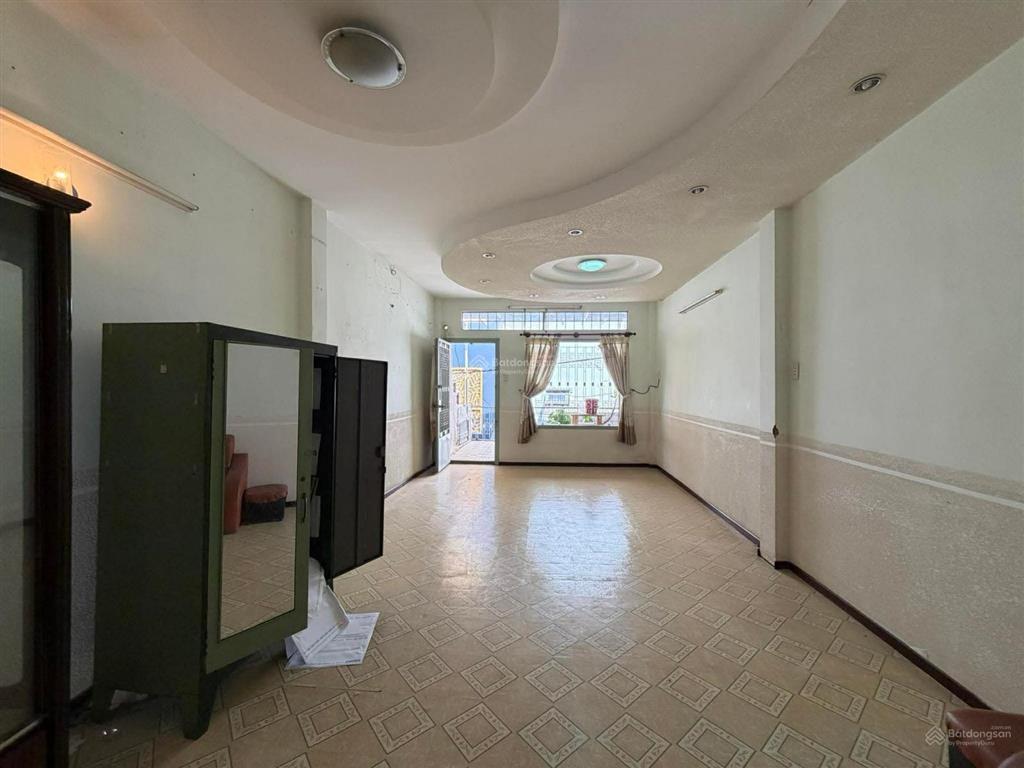 Lê văn sỹ nhà 2 mặt hẻm 60m2 công nhận nơi an cư lâu dài.