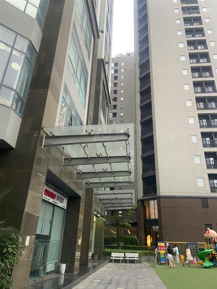 Cho thuê văn phòng tầng 1 tòa vinata tower 289a khuất duy tiến  122m2