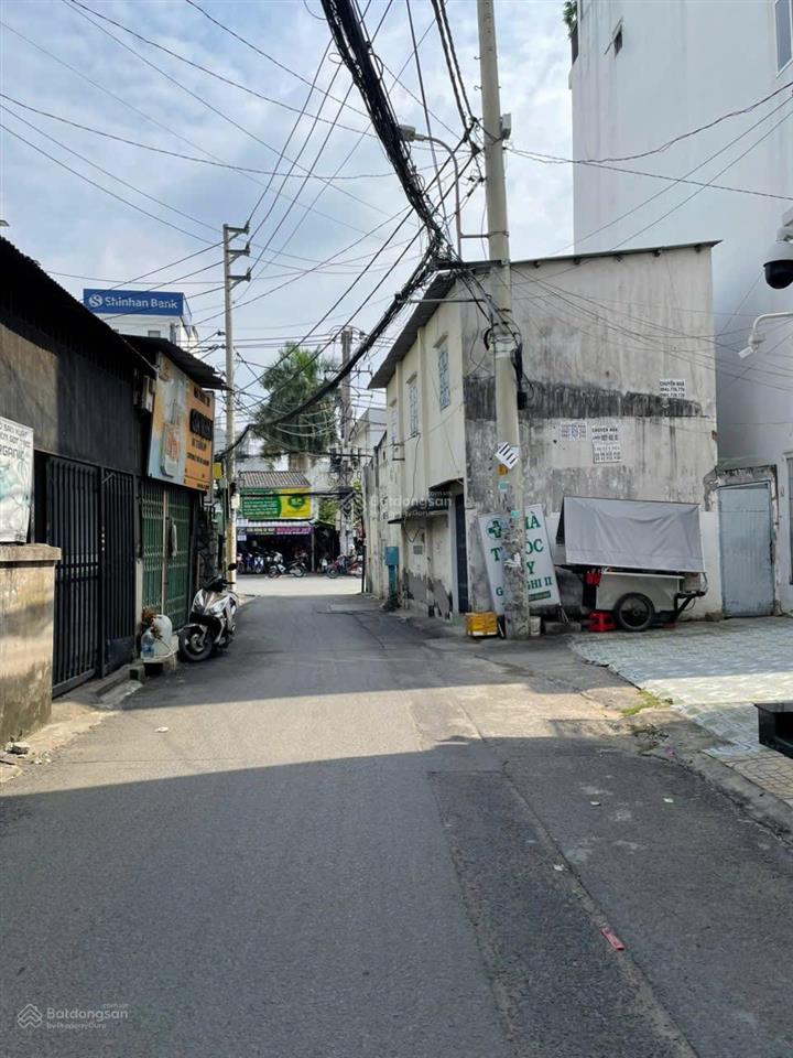 Bán gấp mặt tiền đường 42 linh đông