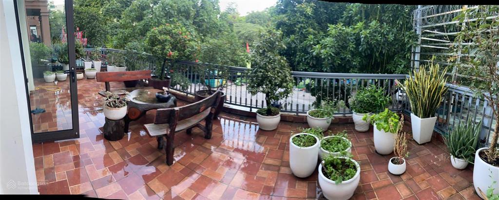 Biệt thự 4 tầng mặt phố trung văn, s 147m2, mt 10m đang cho thuê 100m2 tầng 1 giá 20tr/tháng