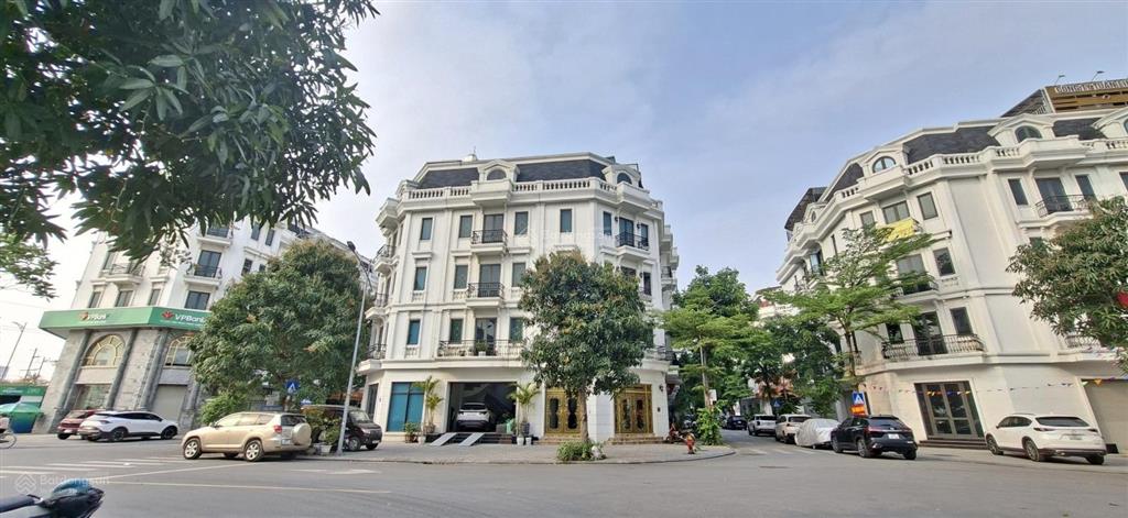 Chính chủ bán nhà kđt luxury kiến hưng, hà đông, thang máy, kinh doanh, trục thông đẹp, giá đầu tư