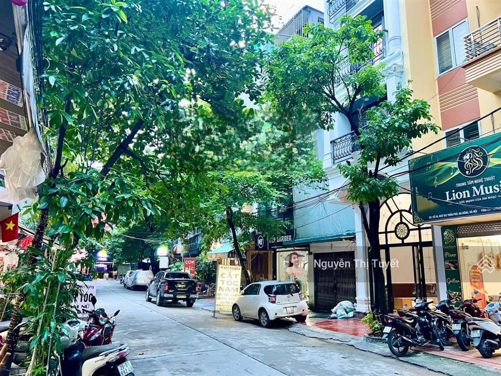 Bán nhà phân lô mỗ lao, hà đông, vỉa hè rộng, kinh doanh, trước nhà 2 ô tô tránh, 68m, giá 18 tỷ tl