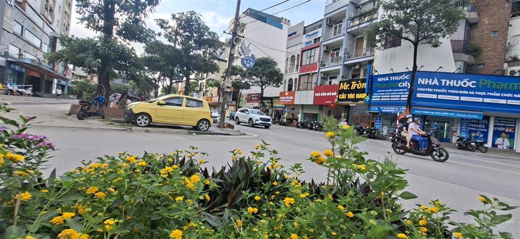 Chính chủ bán chung cư ct2 ngô thì nhậm, hà đông, 3 phòng ngủ full nội thất, giá bán nhanh