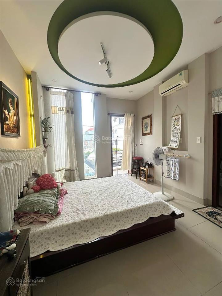 Giảm kịch kim 3 tỷ  biệt thự mt nguyễn hữu cầu  hóc môn  4 tầng  120m2  giá còn 15 tỷ