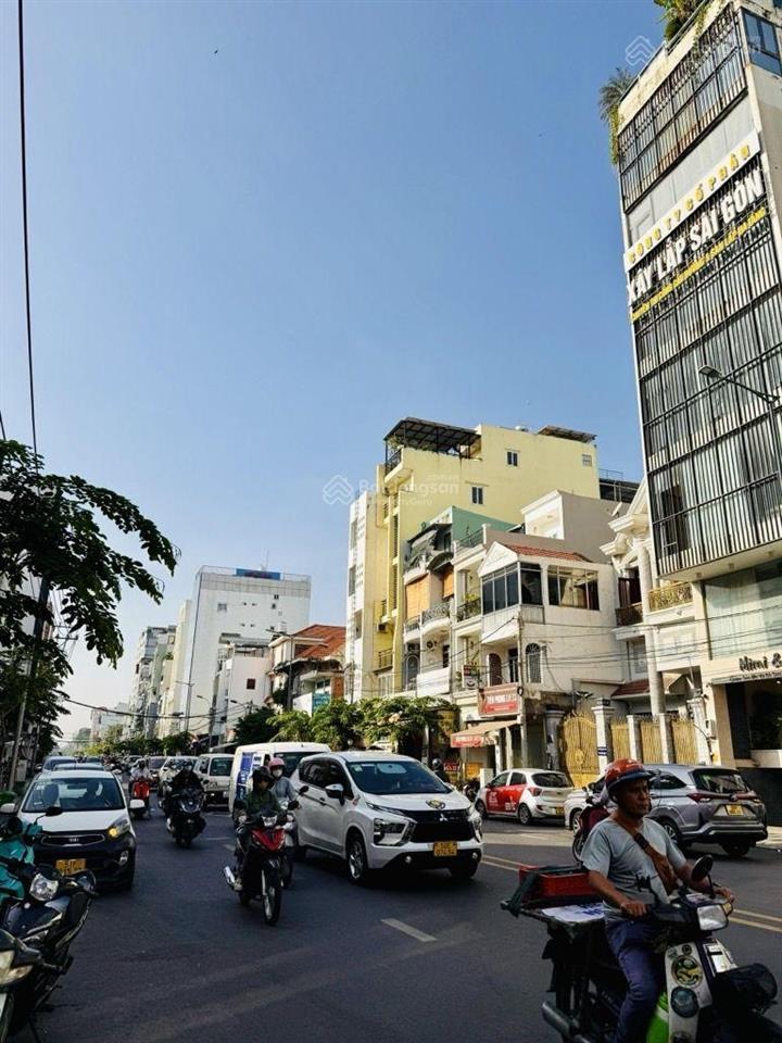Ngay cửa ngõ nhà ga t3  mt hoàng hoa thám  tân bình  58m2  giá 17,9 tỷ