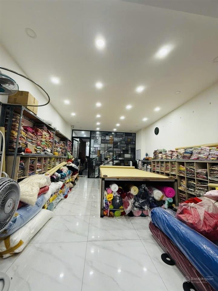Nhà mặt tiền 4 lầu nguyễn du  p.hạnh thông  gò vấp  81m2  giá 18,8 tỷ