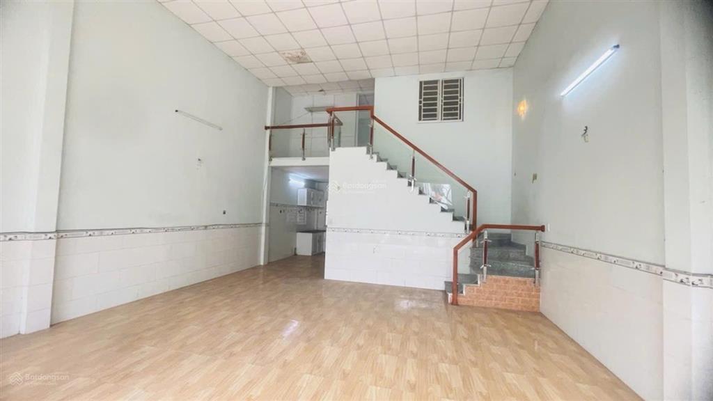 Giá hạt rẻ  nhà 2 tầng hẻm xe hơi q12 92m2  chỉ 4,5 tỷ