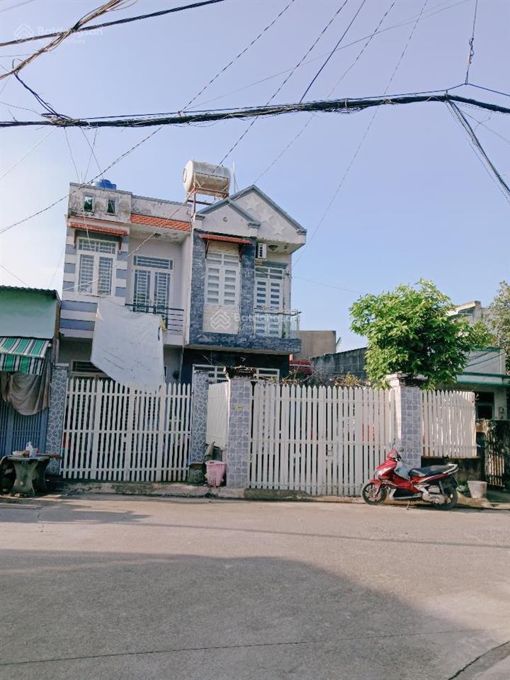 Nếu có trong tay hơn 4 tỷ để sở hữu 2 căn nhà mặt tiền kinh doanh ở hóc môn thì quá ngon a/c ơi!!