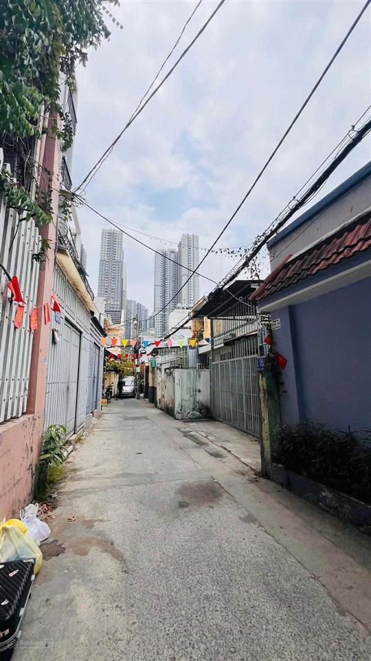 Kế bên landmark 81  hxm điện biên phủ, bình thạnh  75m²  giá 7.2 tỷ