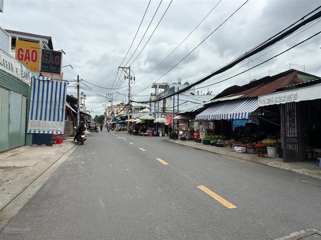 Cực phẩm 4 tầng đối diện hiệp thành city hẻm 6m xe hơi tránh nhau chỉ 5,7 tỷ